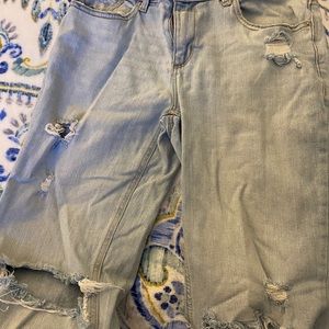 Girlfriend looser fitting jean light wash